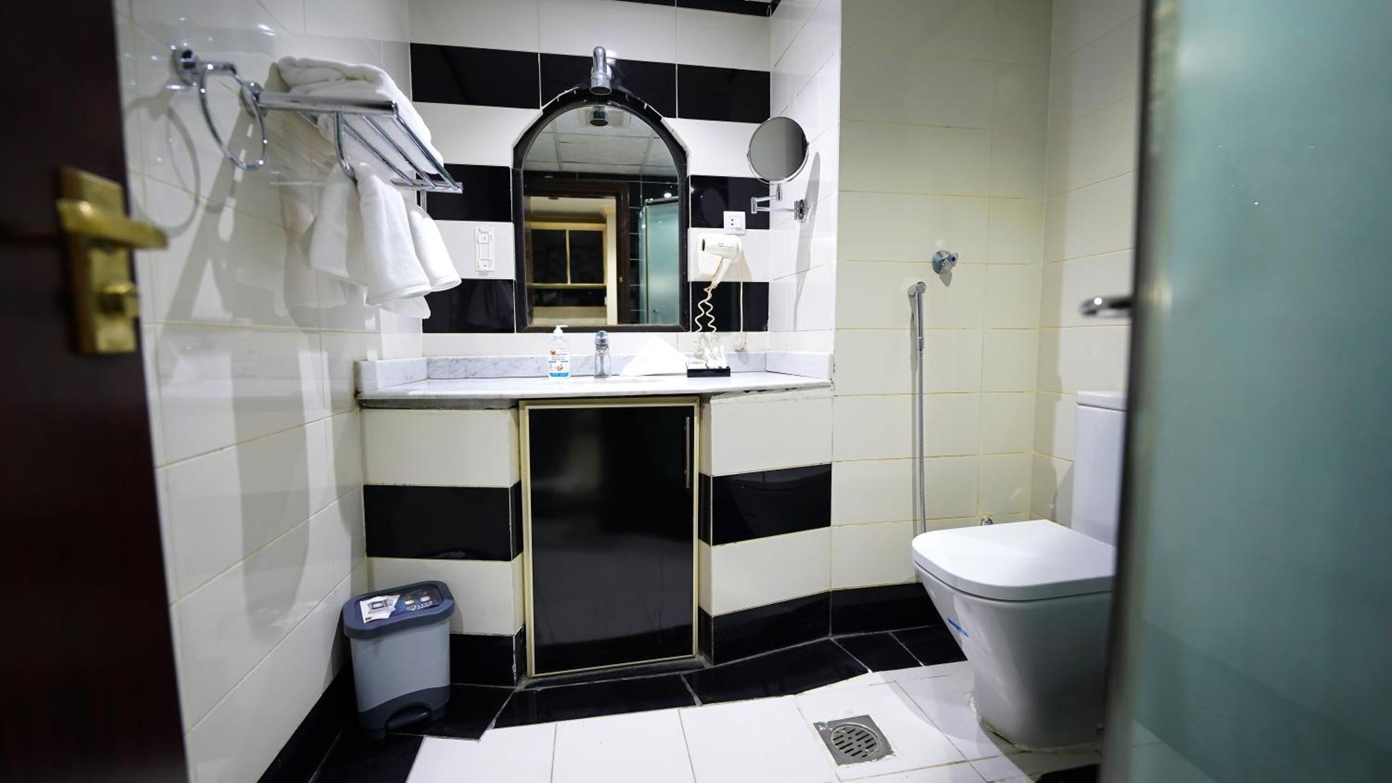 Al Kiram Hotel Al Azizia Mekke Dış mekan fotoğraf
